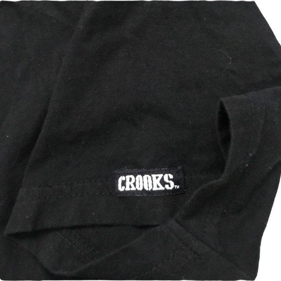 𝅺CROOKS and Castles logo branded FWU women’s t-shirt - Picture 5 of 7